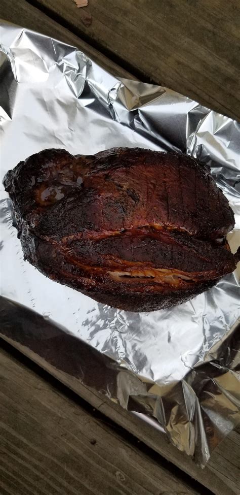 Still new to smoking, but this pork shoulder turned out pretty ...