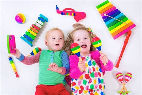 11 Music and Movement Activities for Infants and Toddlers - Play. Learn ...