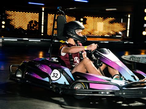 Hyper Karting - Latarka - Boutique Event Lighting