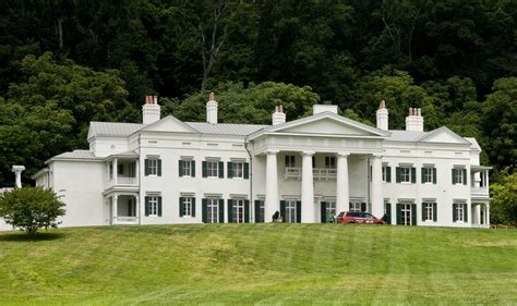 The Morven Park mansion | Mansions homes, Historic homes, Mansions