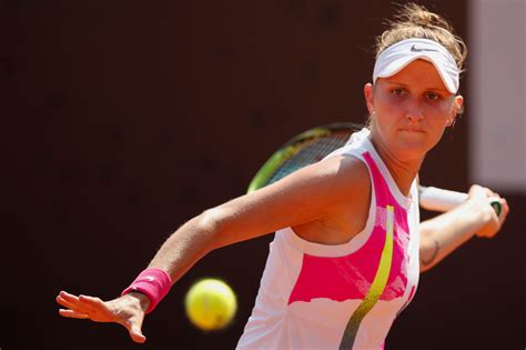 Vondrousova pulls out of Ostrava after testing positive for COVID-19 ...