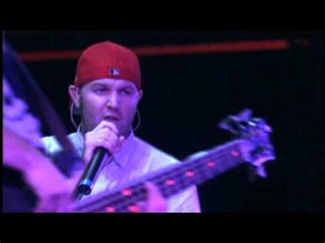 Limp Bizkit - Take A Look Around Live 2001 - YouTube