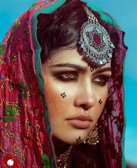 Pin by Sadaf on B E A U T Y | Persian girls, Tribal face, Indian aesthetic