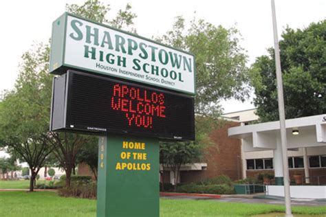 Building Programs / Sharpstown High School