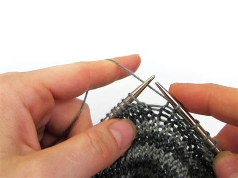 What is Continental Knitting? | FreshStitches