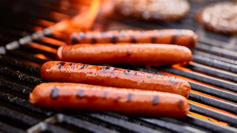 Hot dogs, sausage even worse for your health when grilled, experts say - TheGrio