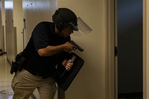 DVIDS - Images - MCBH PMO Active Shooter Training Exercise [Image 13 of 14]