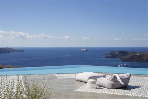 Best Luxury Hotels In Santorini, Greece 2024 - The Luxury Editor