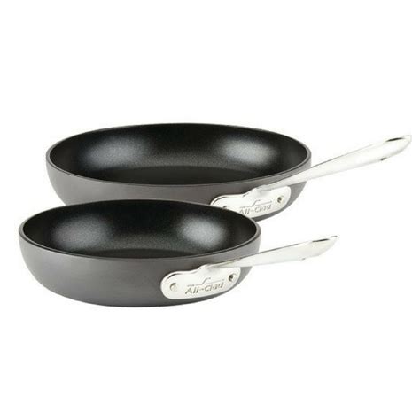 The 2 Best Nonstick Pans of 2020 for Everyday Cooking | Epicurious