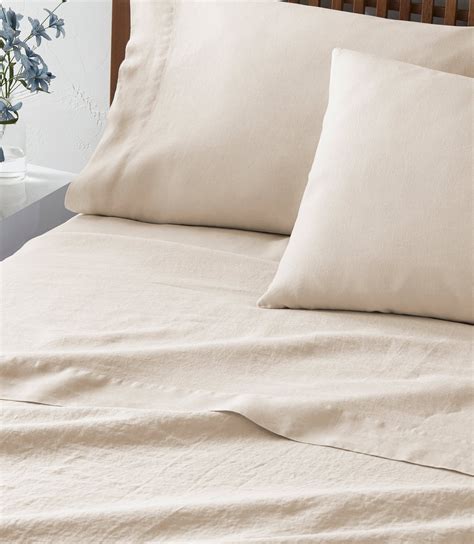 Sale & Discount Luxury Bedding - Up to 70% Off | Peacock Alley