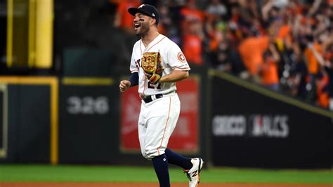 Jose Altuve sends Houston Astros to World Series