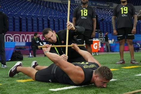 How Does the NFL Measure Hand Size at the Combine?