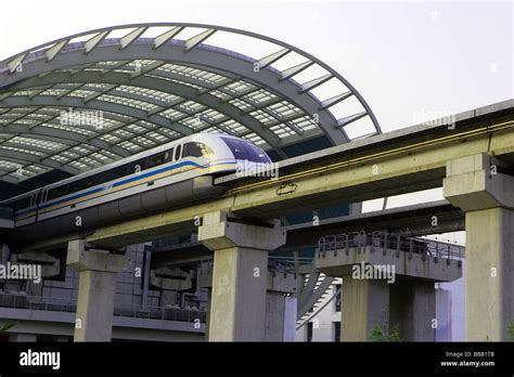 Maglev train, Shanghai Stock Photo - Alamy