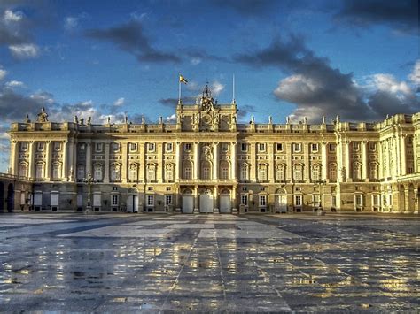 Arte para 2º de Bachillerato.: Palacio Real de Madrid (G. B. Sachetti).