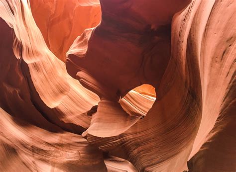 Upper vs Lower Antelope Canyon: Which One is the Best? • Jetset Jansen