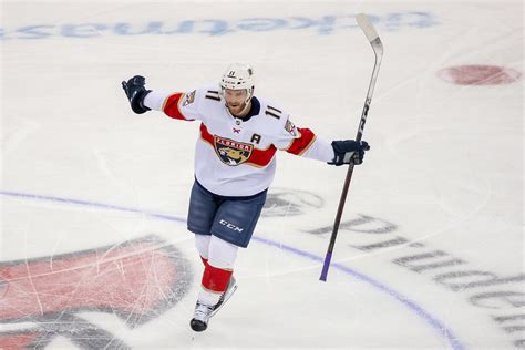 Huberdeau Trade Back to Panthers is a Pipe Dream - The Hockey Writers ...