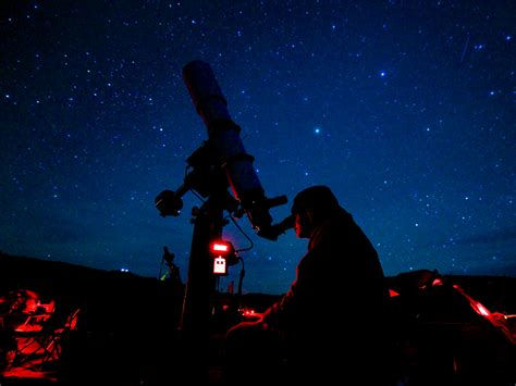 Preserving the starry, starry night - CBS News