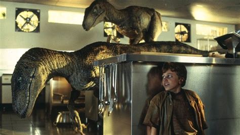 Jurassic Park's Famous Kitchen Scene Was Even More Dangerous Than It Looked