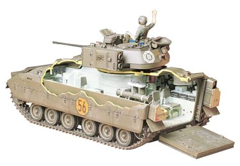 TAMIYA Bradley M2 Ifv W/Interior 1/35 | Pricepulse