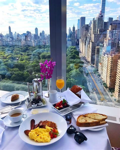 Breakfast in New York by @kevinsuganda! 💘 #breakfastwithaview | Nova ...