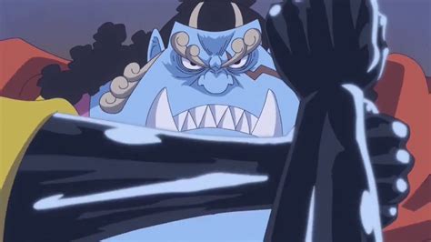 Jinbe Vs Big Mom | Jinbei Vs Big Mom | BadAss moments | One-Piece | Whole Cake Island Arc - YouTube