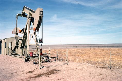 pawnee-national-grassland-oil-rig - Temblor.net