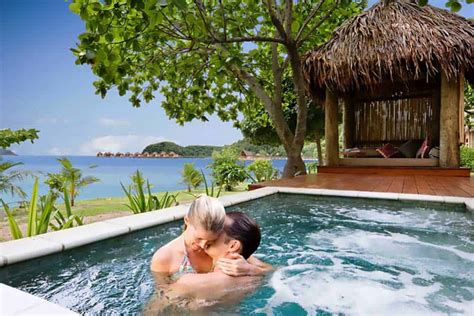 Honeymoon dreams are made of this - Queensland Brides