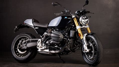 BMW’s New R12 nineT Motorcycle Is A Classic Reborn With Modern Tech