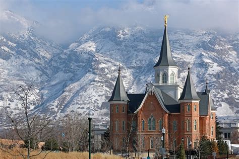 Photo Essay: “Beauty for Ashes” – The Provo City Center Temple « Meridian Magazine