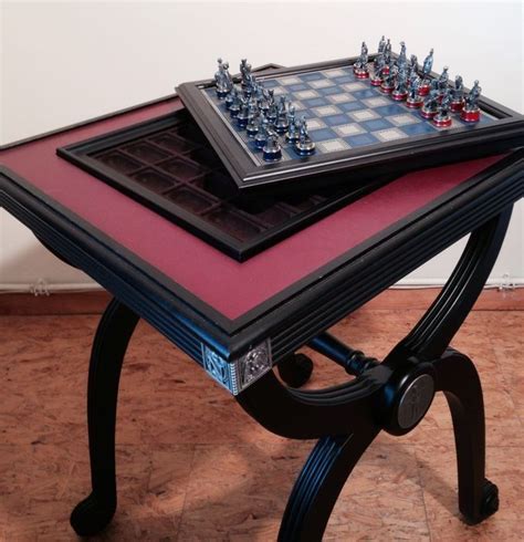 Franklin Mint - Chess set, Chess table (1) - Tin, Wood - Catawiki