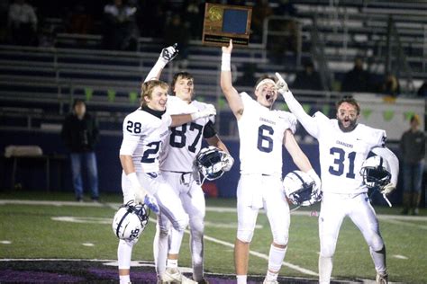 Football: Dassel-Cokato Chargers carry on past Litchfield Dragons for 2AAA title - West Central ...