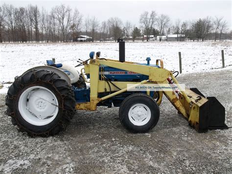 Ford 3000 Tractor & Front Loader - Diesel