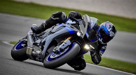 5 Popular Types of Motorcycle Tires