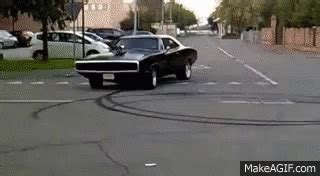 Camero Burnout GIF - Camero Burnout Wheelie - Discover & Share GIFs