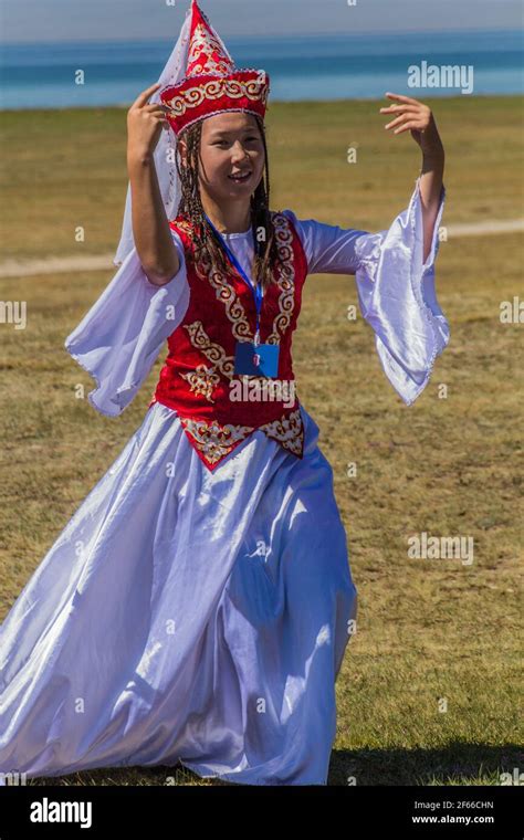 Kyrgyzstan national costume hi-res stock photography and images - Alamy