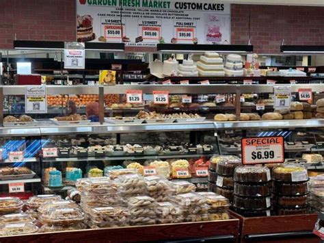 Bakery – Naperville Fresh Market