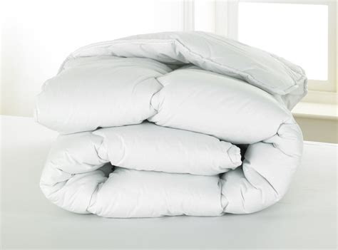 15 Tog Duvets | Winter Duvets | The Duvet & Pillow Company