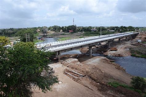 Construction of Major Bridge on Godavari River | Welcome to Harsh ...