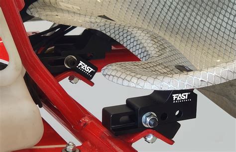 Fast Adjusters system: Adjusting the seat position in no-time | Kart News