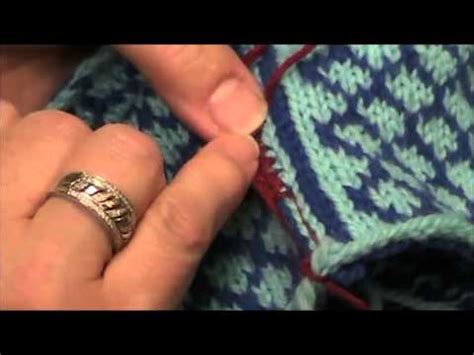 Crocheted steek - YouTube