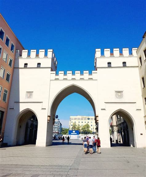 The Best Munich Old Town Walking Tour for First Timers - Travel HerStory