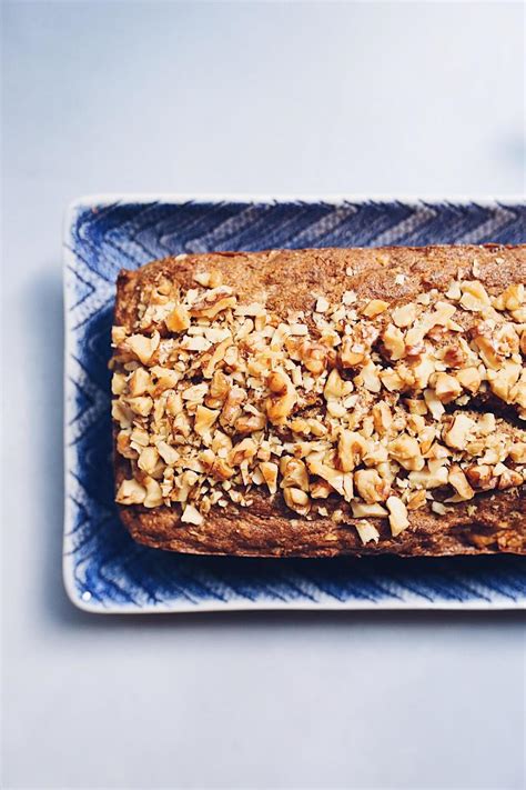 Paleo Carrot Walnut Loaf Cake (gluten-free, refined sugar-free) | Food By Mars