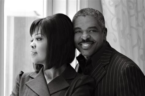 CeCe Winans & Husband Celebrate 38th Wedding Anniversary - Vine Pulse