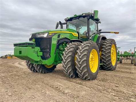 john-deere-8R-autonomous-tractor - Robotics Business Review