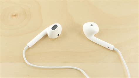 Apple EarPods Review - RTINGS.com