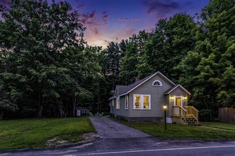 Plaistow, NH Real Estate - Plaistow Homes for Sale | realtor.com®