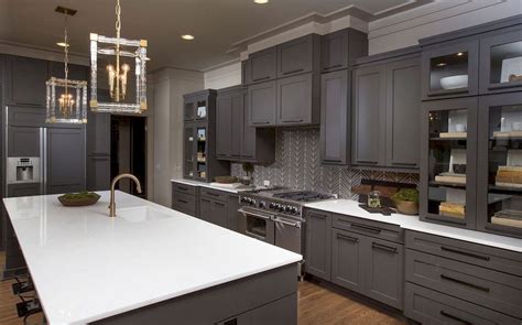 70 Gray Kitchen Cabinet Design Ideas | Modern grey kitchen, Kitchen design small, Grey kitchen ...