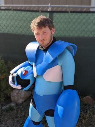 Mega Man X, my first cosplay : r/cosplayers