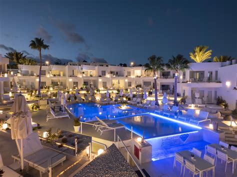 Lanis Suite Hotel - Puerto del Carmen Hotels in Lanzarote | Mercury Holidays