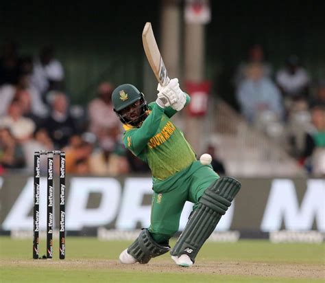 Temba Bavuma struck a quick fifty | ESPNcricinfo.com